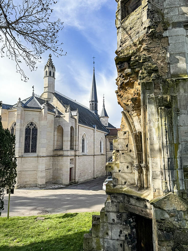 Vestiges de la tourelle de l'oratoire, Chartreuse de Champmol, Dijon ©Histoires de Patrimoine