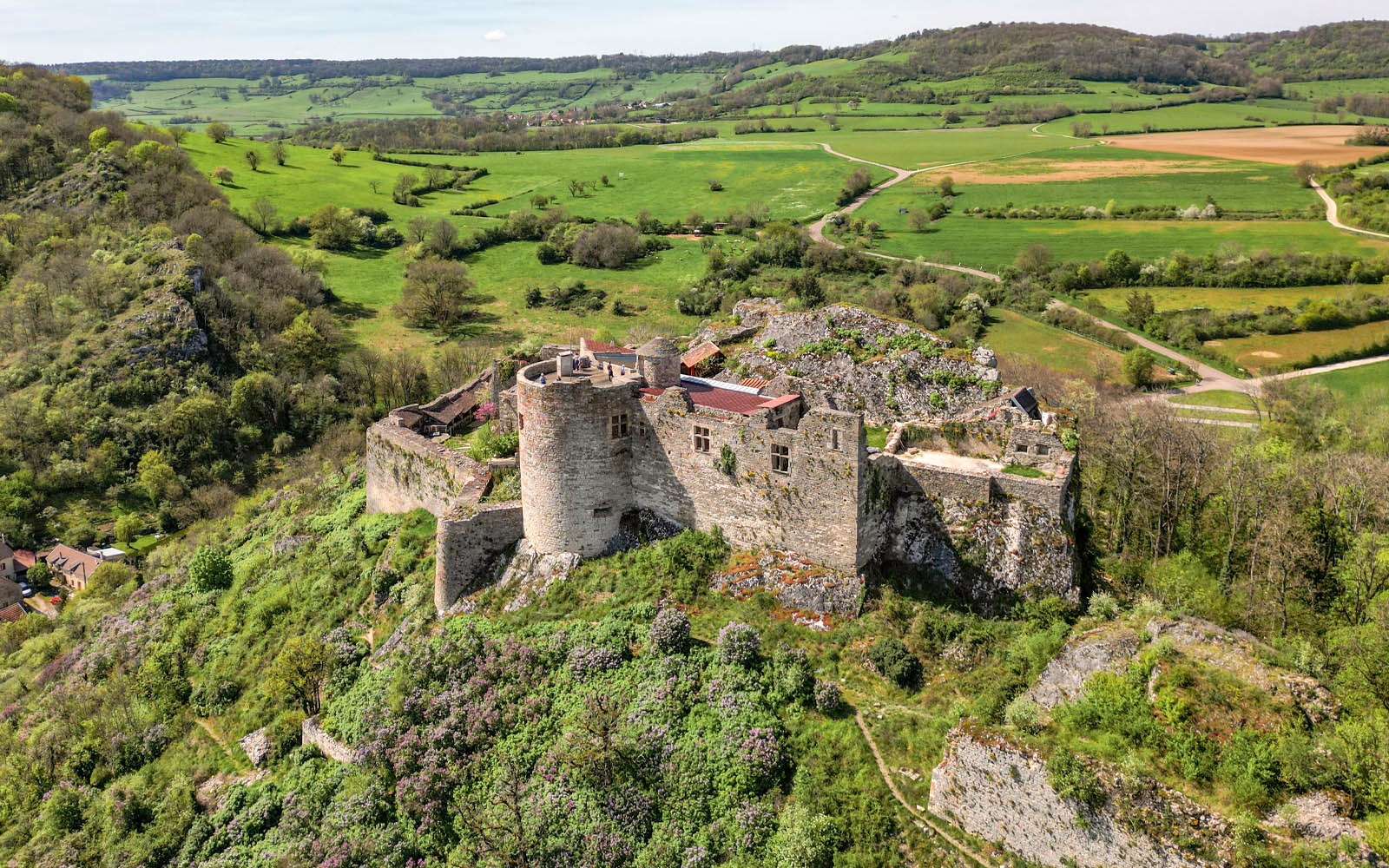 Château de Mâlain en Côte-d'Or, Bourgogne © Histoires de patrimoine